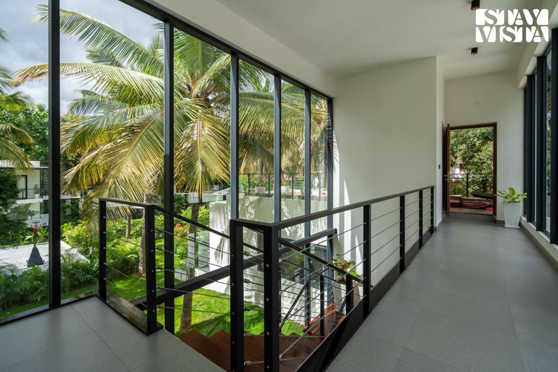 Stayvista At M Villa With Breakfast Included Бангалор Экстерьер фото